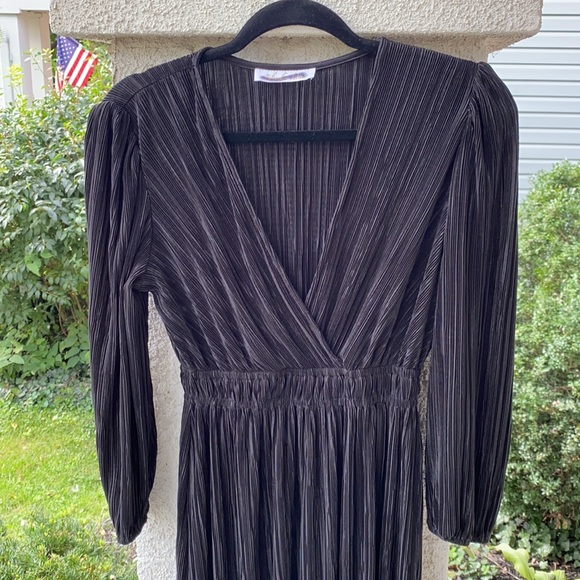 Bleecker 126 V Neck black dress NWOT - Picture 2 of 4